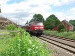 218 333-3 f�hrt am 23 07.07 mit einer RB aus ...