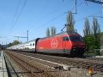 Re 460 103 mit ...  Lukas Buchmeier 20.06.2008