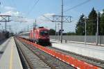 EC 163 Transalpin aus Basel kommend durchf�hrt gerade die Station ...