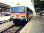 5047 032-7 im Bhf. ...  Stephan Cejka 13.10.2004