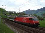 Re 460 023 mit ...  Lukas Buchmeier 02.07.2008
