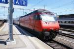 Re 460 041-7 steht ...  Sandro Gadola 08.07.2008