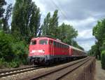 110 438 unterwegs mit einem RegionalExpress in Richtung Frankfurt(Main). Aufgenommen ...