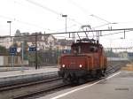 In Rorschach am Bodensee rangiert Ee 3/3 16430 - 11.10.2004
 ...