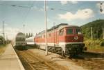 232 097 ist mit dem Kurswagen Malm�-Berlin in Sassnitz(Aufnahme aus ...
