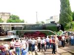 br-18-201-02-0201-dr-umbau-schnellfahrlok 18 201 auf der Drehscheibe am 06.07.08 in Halle/Saale.