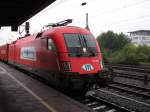 ITL Eisenbahngesellschaft mbH 1116 237-7 f�hrt am 16.07.2008 mit Ihrem Containerzug durch Gleis 13 des Hammer Hauptbahnhofes. Das linke Spitzenlicht is Defekt.