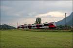 br-4024 Ein 4024er ist als RB 5125 von Rosenheim nach Telfs-Paffenhofen unterwegs. (03.07.2008)
