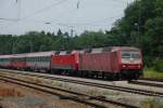 Und noch ein P�rchen in verschiedenen Lackierungsvarianten: 2x Baureihe 120, ...