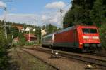 Bild1100:IC2371 mit Schublok 101 143-6 am ehmaligen Bahnhof Sommerau 19.7.08 ...