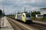 Die erste ihrer Art mit Pl�schente: ES64 U2-001 als Einzelfahrer ...