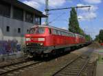 225 109-8 und 225 005 mit leere Wagen für Blechrollen ... 225 109-8 und 225 005 mit leere Wagen für Blechrollen ...