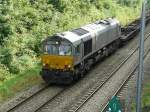 Eine Class 66 zieht ...  Martin Kramer 31.07.2008