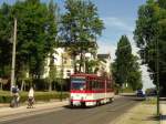 gotha Gotha: Tatra Stra�enbahn Triebwagen Nummer 309 kurz vor Erreichen der Haltestelle Hauptbahnhof. Datum: 06.08.2008.