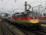1116 036 mit einem IC am 5.8.2008 in M�nchen Hbf. ...
