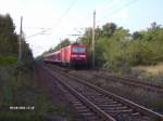 143 069 schiebt den ...  Raik Peters 20.08.2008