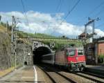 Re 4/4 II 11220 mit S 1 12162 bei der ...