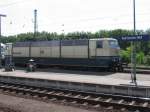 Balsam f�r verkehrsrot-gequ�lte Augen ist die blau-beige 181 211-4 Lorraine . ...