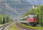 Re 4/4 11125 f�hrt mit REX aus St.Gallen an Chur ...
