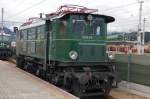 Auch 1245.05 der �BB-Erlebnisbahn, untergestellt in Selzthal, fand in W�rgl ...