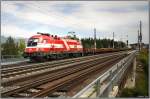 1x16-werbeloks EM-Lok 1116 005 �sterreich f�hrt mit G�terzug 45051 von Breclav nach Villach.
Zeltweg 28.08.2008