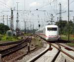 Ein ICE 1 (Br 401) f�hrt als ICE 372 aus ...