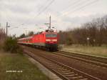 BR 143 mit Zugen 143 065 schiebt den RB 11 Frankfurt/Oder und hatte Eisenh�ttenstadt verlassen.09.04.07