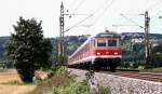 Steuerwagen Bauart Karlsruhe Zur Nachmittagszeit des 05.08.08 ist ein von einer 143 geschobener Regionalzug von Stuttgart nach Geislingen (Steige) bei Uhingen unterwegs.