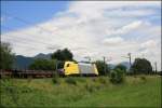 br-182-private ES64U2-010 schiebt einen Stahlbrammenzug zum Brenner. (05.07.2008)