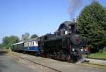 br-93 93.1332 der Nostalgiebahnen in K�rnten am 28.8.2008 mit ihrem Dampf-Se(h)enzug im Bahnhof Weizelsdorf.