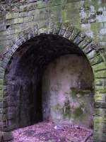 Nahaufname des 1897 gebauten Tunnel von Großcotta am 24.08.08. ... Nahaufname des 1897 gebauten Tunnel von Großcotta am 24.08.08. ...