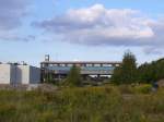Die Reste des Reiterstellwerkes im ehemaligen G�terbahnhof Chemnitz-Hilbersdorf am 24.08.08. ...