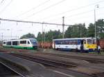 VT 642 der Vogtlandbahn und VT 810 der Tschechischen Staatsbahn ...