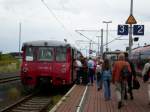 Fahrgastansturm auf die Ferkeltaxen. Anl�ssich des Bahnhofsfestes in Rossleben verkehrten ...