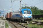 Taurus 1216-922 Adria Transport verl��t gerade mit einem Containerzug den ...