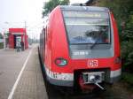 br-423 Ein ET 423 als Linie S7 der in D�sseldorf Eller h�lt.