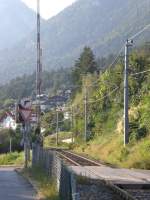 Achtung liebe Lokf�hrer, bitte nicht Rechts abbiegen...
Mittenwaldbahn, September 2008  ...