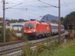 Hier zieht die 1116 104-9 einen EC durch M�nster-Wiesing  ...