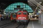 110 495-9 steht am 21.09.2008 in Bremen Hbf mit ihrer ...