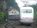 Ein ICE 1 auf dem Weg nach Basel in Istein ...