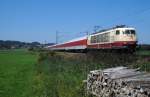 BR 103 103 245 f�hrt mit AZ 1367 im August 2007 bei Bernau/Chiemsee nach Salzburg.