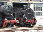 Lok BR 52 9900-3 + BR 89 1004 -DR- stehen ...