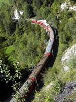 Ge6/6ll 702 am 20.9.08 auf dem Val Navaviadukt bei Filisur. ...