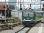 bls - Re 4/4 420 508 mit Schnellzug in Langnau ...