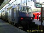 120 151-6 steht am 13.5.2008 mit einem IC nach Mannheim ...
