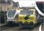 SOB Sudost-Bahn SOB 526 046-8 nach Wil und Re 456 092 mit Voralpenexpress nach Luzern begegnen sich in Wattwil. (04.10.2008)
