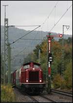 212 084-8 passierte am ...  Johannes Uhl 05.10.2008