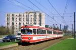koln-nur-achtachser-und-historische-wagen 3115 + 3132 auf der Aachener Stra�e vor der (H) Alter Milit�rring (15. April 1996)