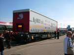 angel-trains-cargo-atc Von Angel Trains stammt dieser G�terwagen f�r den Kombinierten Verkehr, den ich auf der Innotrans am 28.09.08 fotografieren konnte.