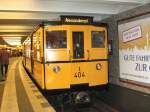 Hist. A2-Zug im Bhf. Alexanderplatz am 5. 10. 2008  ...
